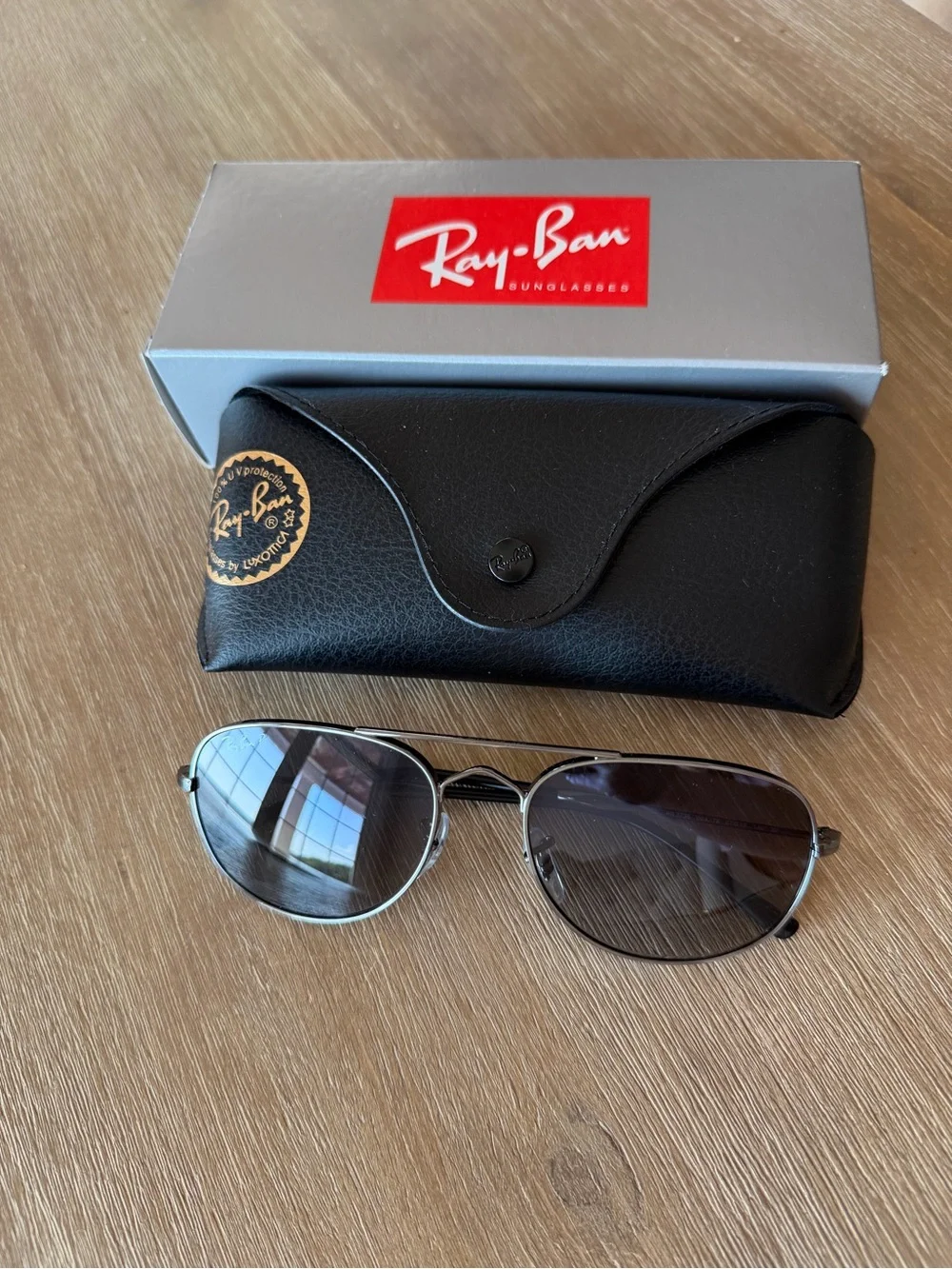 Ray-Ban Aviator Sunglasses RB3735